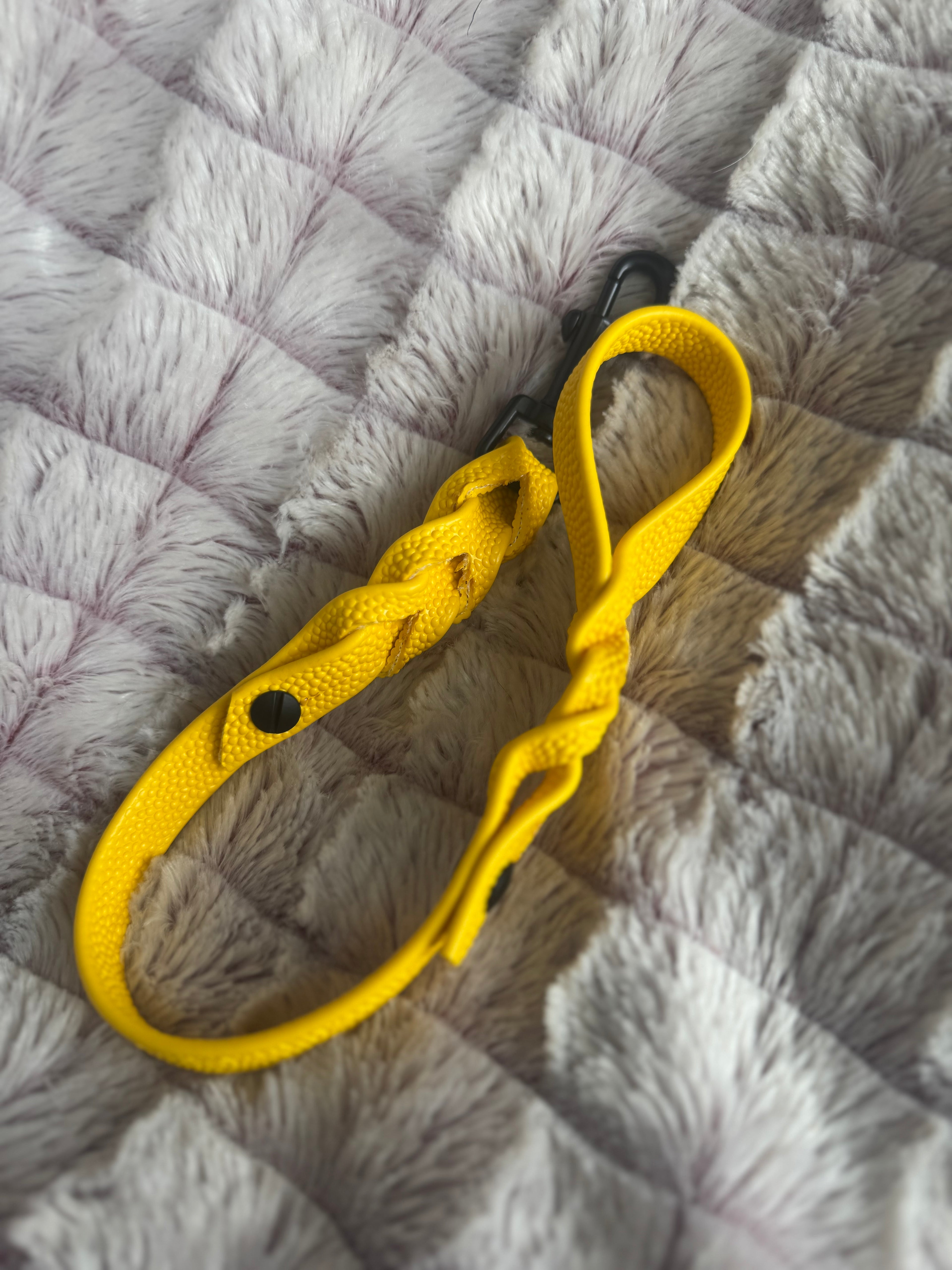 PREMADE Leashes